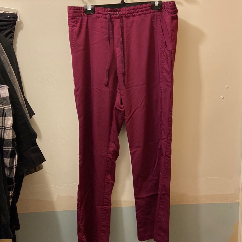 Maroon label large scrub pants